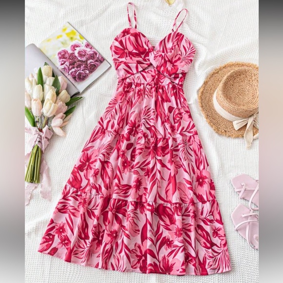 Floral Red and Pink Dress - Picture 3 of 4